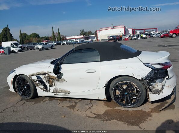 WBAHF3C01SWY44558 2025 BMW Z4 White Սալոնի 360 աստիճան տեսք