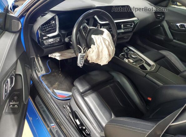 WBAHF3C04LWW68462 2020 BMW Z4 Blue Widok deski rozdzielczej