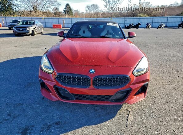 WBAHF3C53KWW25841 2019 BMW Z4 Red Widok z przodu