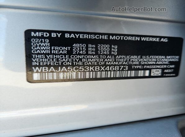 WBAJA5C53KBX46873 2019 BMW 5 SERIES Серебряный Вид подкапотного пространства