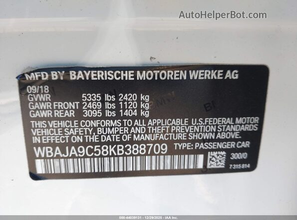 WBAJA9C58KB388709 2019 BMW 5 SERIES Белый Вид подкапотного пространства