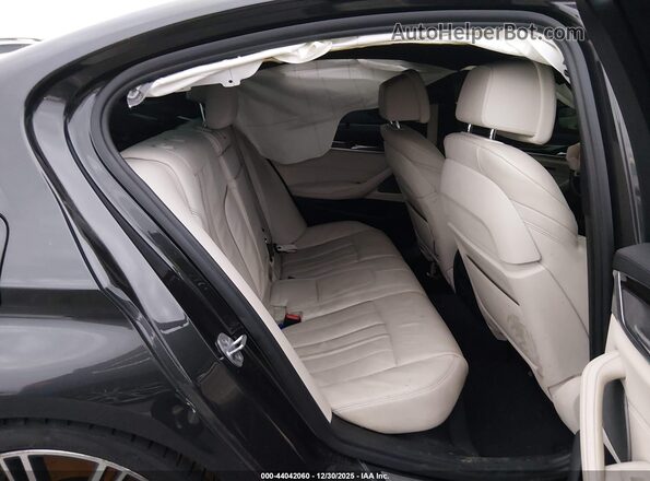 WBAJB9C5XJB034766 2018 BMW 5 SERIES Черный Вид наклейки с VIN-кодом