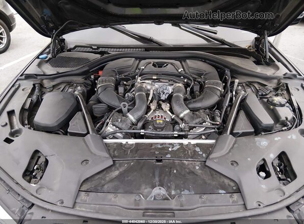 WBAJB9C5XJB034766 2018 BMW 5 SERIES Черный Вид сзади