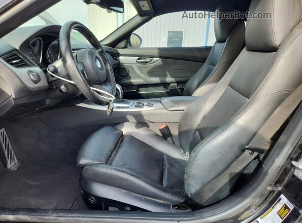 WBALM7C5XGJ799353 2016 BMW Z4 Black Widok wnętrza z przodu
