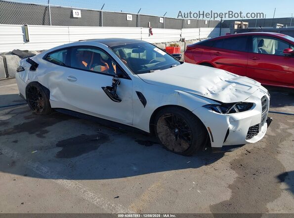 WBS23HK02TCV32129 2026 BMW M4 Белый Передняя правая четверть