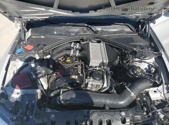 WBS2U7C02L7D76532 2020 BMW M2 Серебряный Вид задней части салона