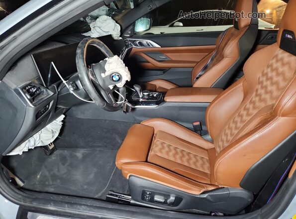 WBS33BA07RCP38493 2024 BMW M4 Серый Вид салона спереди