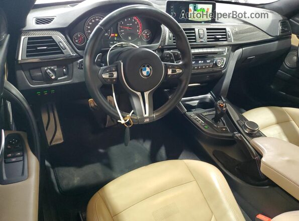 WBS3R9C3XHA014032 2017 BMW M4 Black Widok deski rozdzielczej