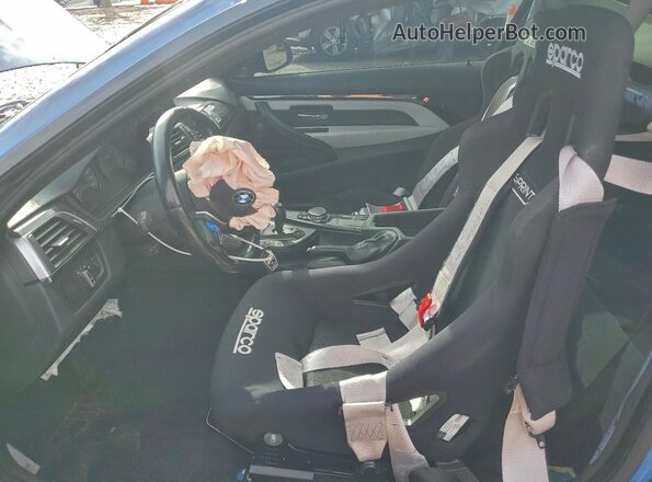 WBS3R9C51GK336861 2016 BMW M4 Синий Вид салона спереди