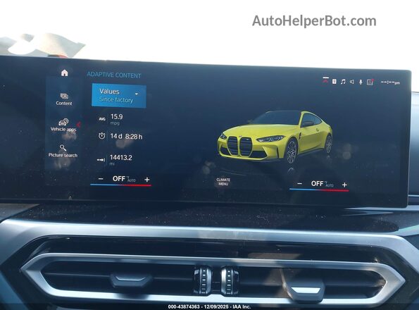 WBS43AZ01RCP07632 2024 BMW M4 Green Widok tylnych siedzeń