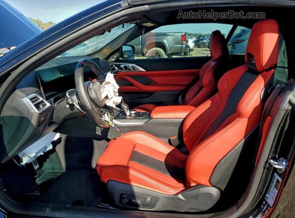 WBS43BA09SCT95227 2025 BMW M4 Черный Вид салона спереди