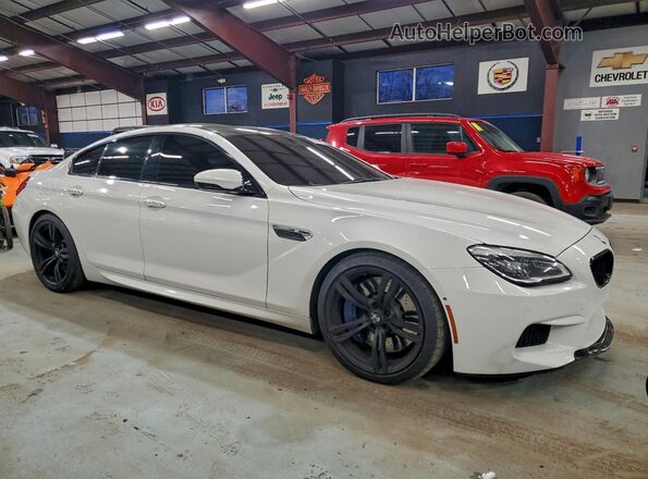 WBS6E9C56GG437177 2016 BMW M6 Белый Передняя правая четверть