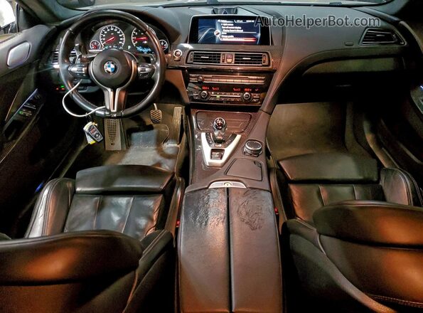 WBS6E9C56GG437177 2016 BMW M6 Белый Вид панели приборов