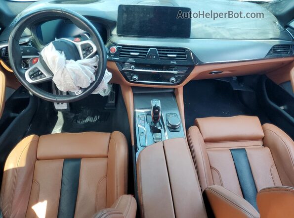 WBS83CH00PCN13394 2023 BMW M5 Зеленый Вид панели приборов