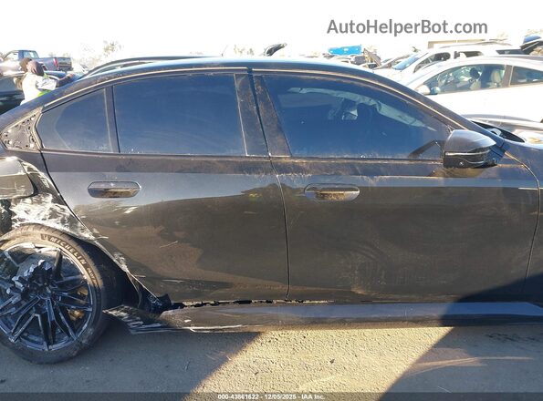 WBS83FK06TCW13620 2026 BMW M5 Black სალონის 360-გრადუსიანი ხედი