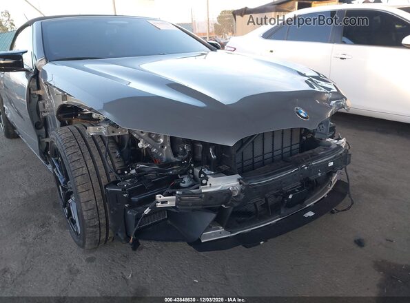 WBSDZ0C06SCU06801 2025 BMW M8 Серый Вид спереди
