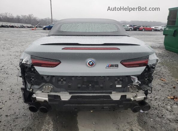 WBSDZ0C0XPCK98447 2023 BMW M8 Gray Widok z tyłu