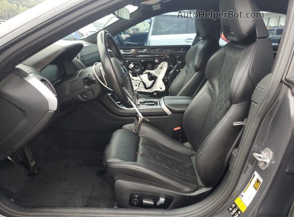 WBSGV0C07LCD62739 2020 BMW M8 Gray Вид салону спереду