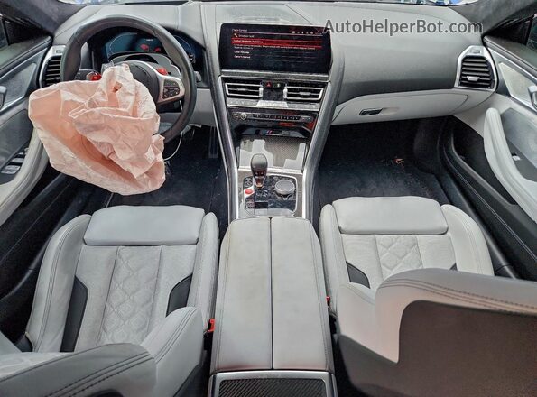 WBSGV0C08RCP11901 2024 BMW M8 Blue Вид панелі приладів