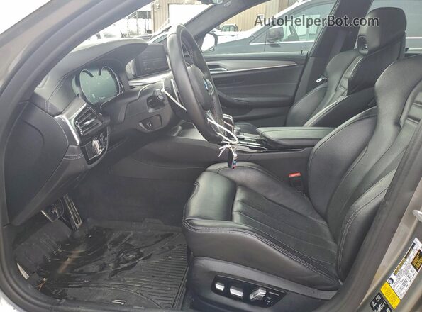 WBSJF0C59KB284660 2019 BMW M5 Серый Вид салона спереди