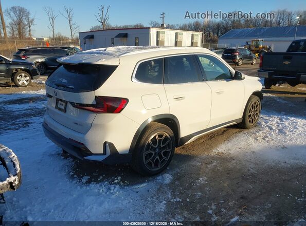 WBX73EF03R5Y69947 2024 BMW X1 Белый Задняя правая четверть