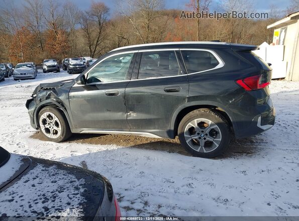 WBX73EF04T5407551 2026 BMW X1 Black Widok wnętrza 360 stopni
