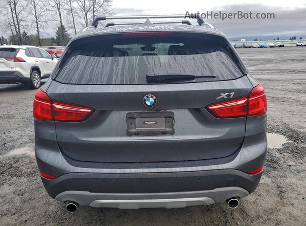 WBXHT3C37H5F74147 2017 BMW X1 Серый Вид сзади
