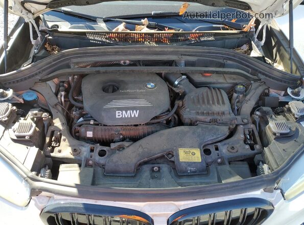 WBXHT3C39GP888575 2016 BMW X1 White Շարժիչի բաժամունքի տեսք