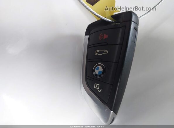 WBXHT3C52K5L37748 2019 BMW X1 Черный Вид панели приборов