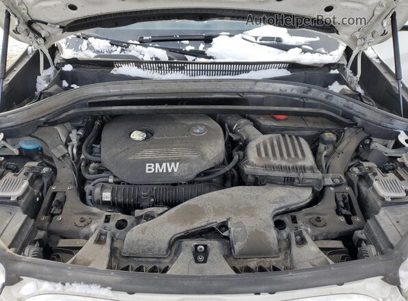 WBXHT3C54K5L39047 2019 BMW X1 Белый Вид задней части салона