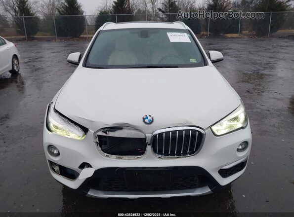 WBXHT3Z38H4A53600 2017 BMW X1 Белый Вид щитка приборов