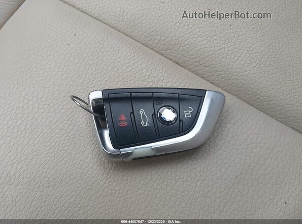WBXHT3Z39G4A51238 2016 BMW X1 Черный Вид панели приборов