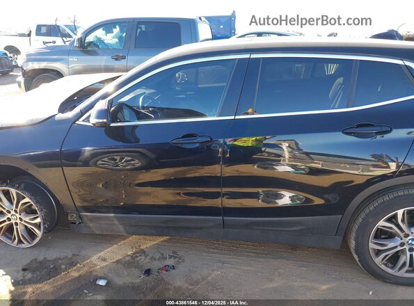 WBXYH9C01N5U07379 2022 BMW X2 Черный Панорамный вид салона 360°