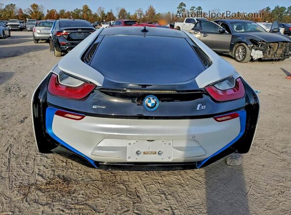 WBY2Z2C51GV675627 2016 BMW I8 Белый Вид салона спереди