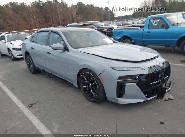 WBY53EJ05RCP80709 2024 BMW OTHER Серый Передняя правая четверть