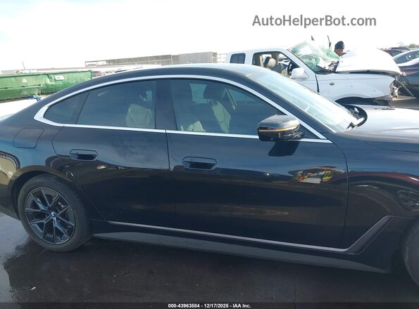WBY73AW05PFR43302 2023 BMW I4 Black Widok wnętrza z tyłu