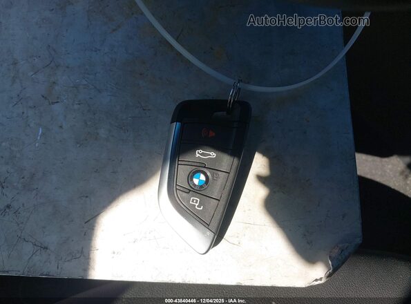 WBY73AW07PFR35248 2023 BMW I4 White Widok deski rozdzielczej