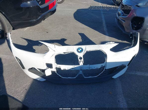 WBY73AW07PFR35248 2023 BMW I4 White Widok zestawu wskaźników