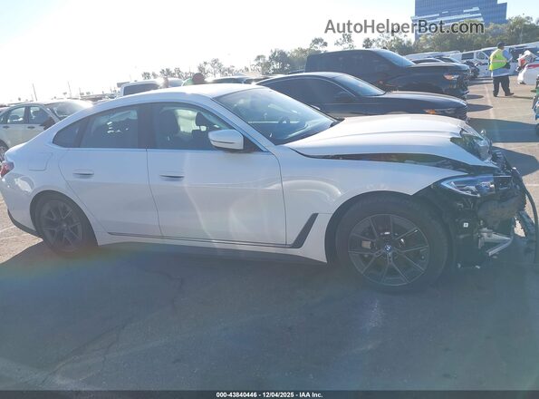 WBY73AW07PFR35248 2023 BMW I4 White Widok wnętrza 360 stopni