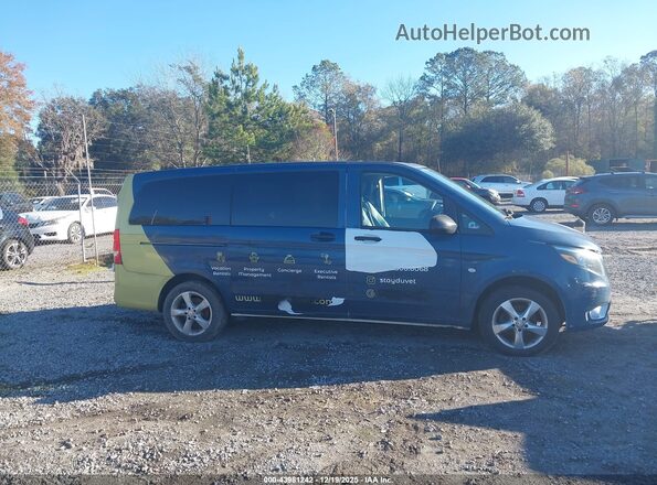 WD4PG2EE9H3295741 2017 MERCEDES-BENZ METRIS Light Blue Widok wnętrza z tyłu