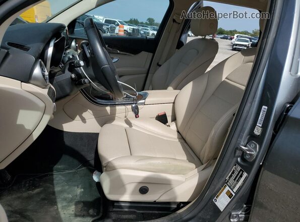 WDC0G4JB2HF147409 2017 MERCEDES-BENZ GLC-CLASS Gray Вид салону спереду