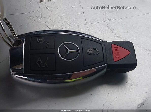 WDC0G4JB6HF186262 2017 MERCEDES-BENZ GLC 300 Черный Вид панели приборов