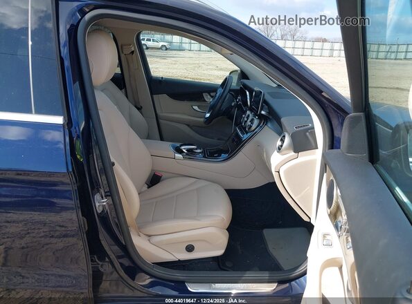 WDC0G4JB8GF103560 2016 MERCEDES-BENZ GLC 300 Black Widok wnętrza z przodu