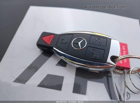 WDC0G4KB2JV045649 2018 MERCEDES-BENZ GLC 300 Черный Вид панели приборов