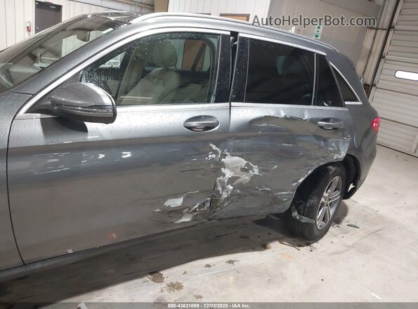 WDC0G4KB3HF233486 2017 MERCEDES-BENZ GLC 300 Серый Вид спереди