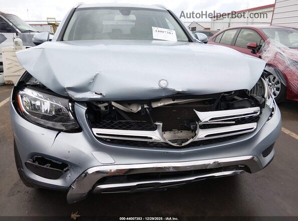WDC0G4KB9HF206888 2017 MERCEDES-BENZ GLC 300 Light Blue Вид спереди