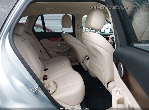 WDC0G4KB9HF206888 2017 MERCEDES-BENZ GLC 300 Light Blue Вид наклейки с VIN-кодом