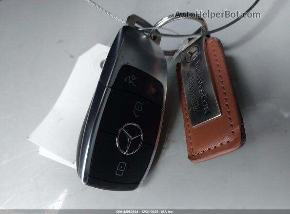 WDC0G8DB0LF726295 2020 MERCEDES-BENZ GLC 300 Red Вид панелі приладів