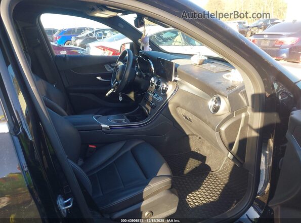 WDC0G8EB1LF729169 2020 MERCEDES-BENZ GLC 300 Черный Вид салона спереди