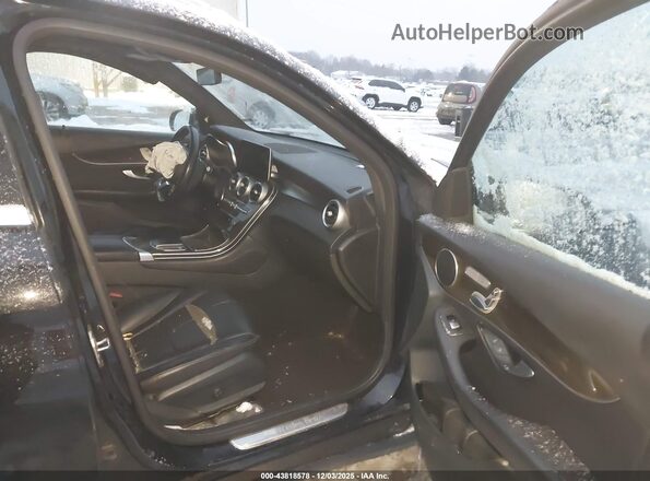 WDC0G8EB9LF679170 2020 MERCEDES-BENZ GLC 300 Black Front interior view
